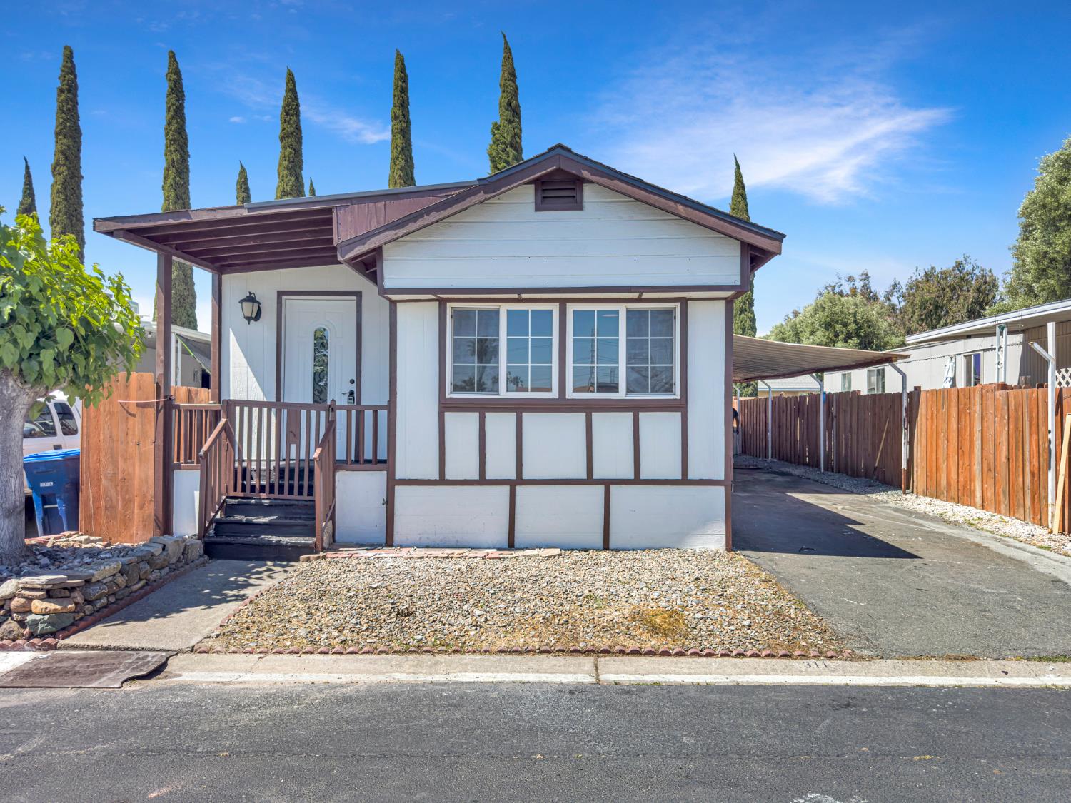 311 Ferness Pittsburg, CA 94565 - Photo 2 of 16
