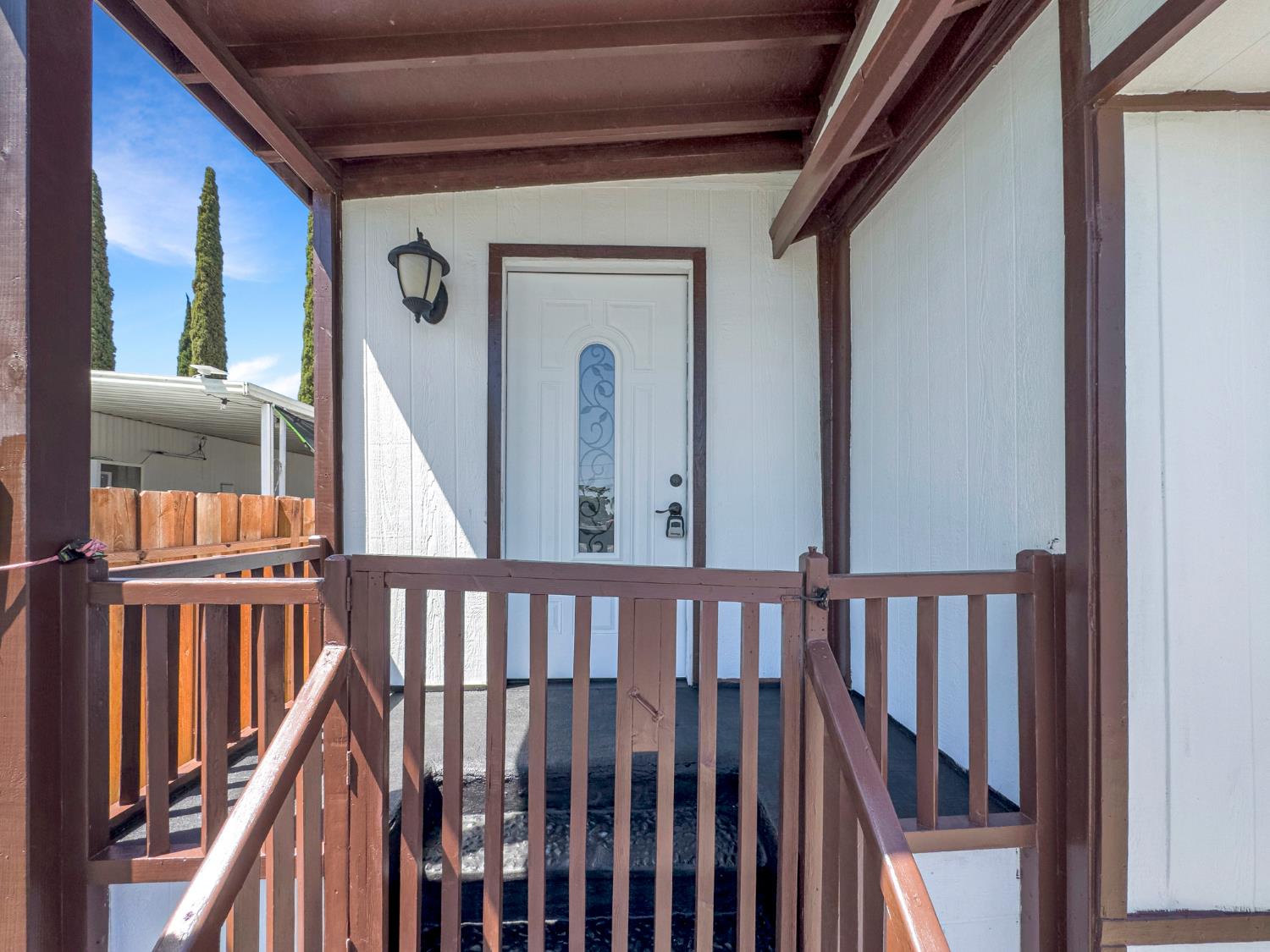 311 Ferness Pittsburg, CA 94565 - Photo 3 of 16