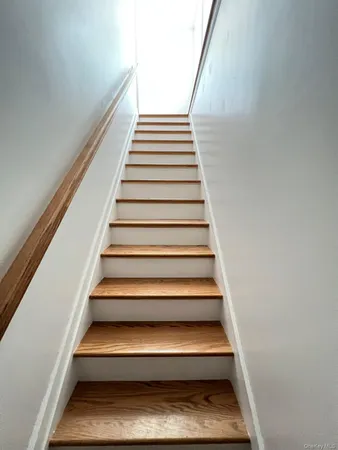 $6,000 | 50 Vineyard Avenue, Yonkers, NY 10703