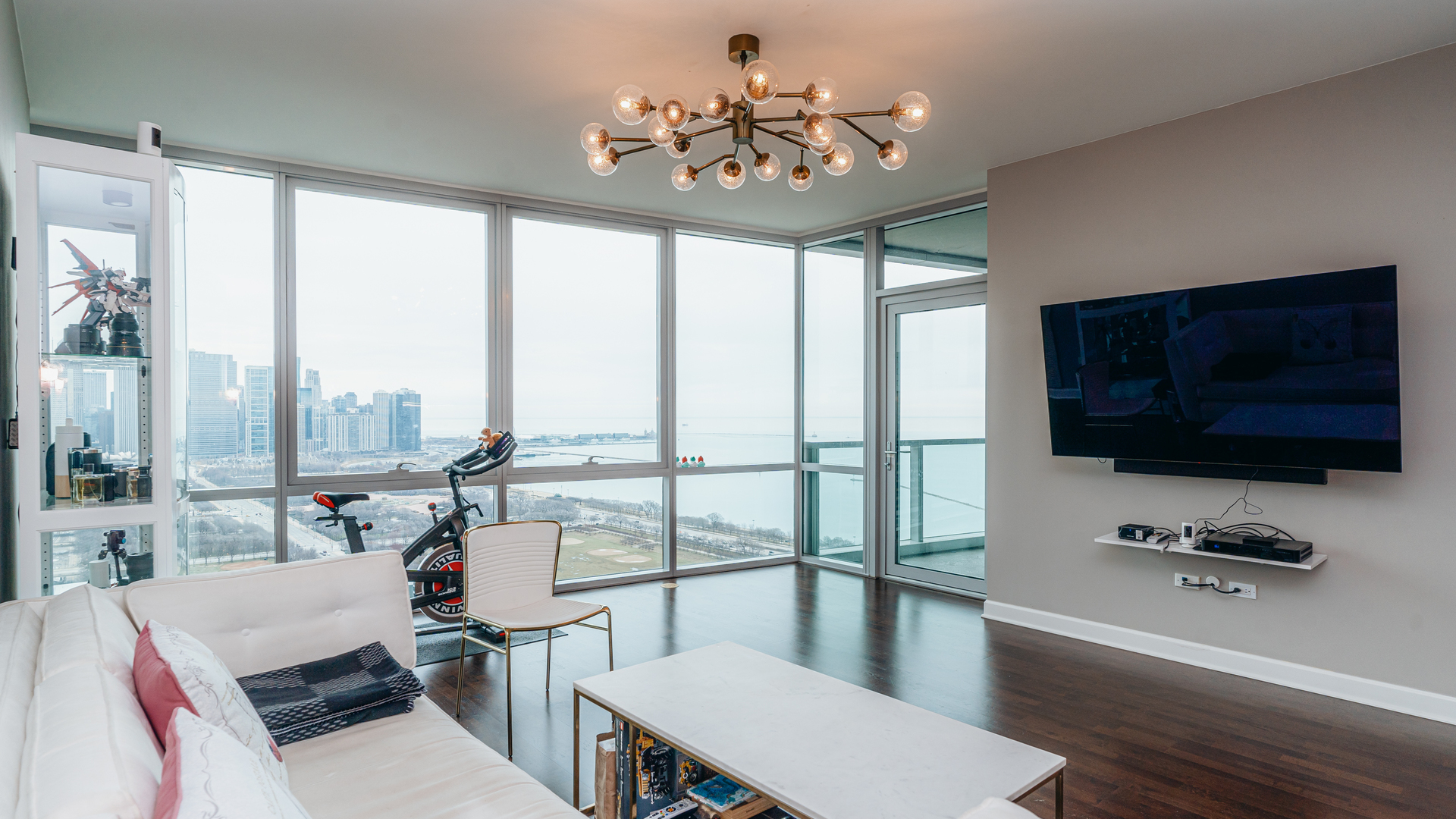 1201 South Prairie Avenue, Unit 3502 Chicago, IL 60605 - Photo 3 of 42
