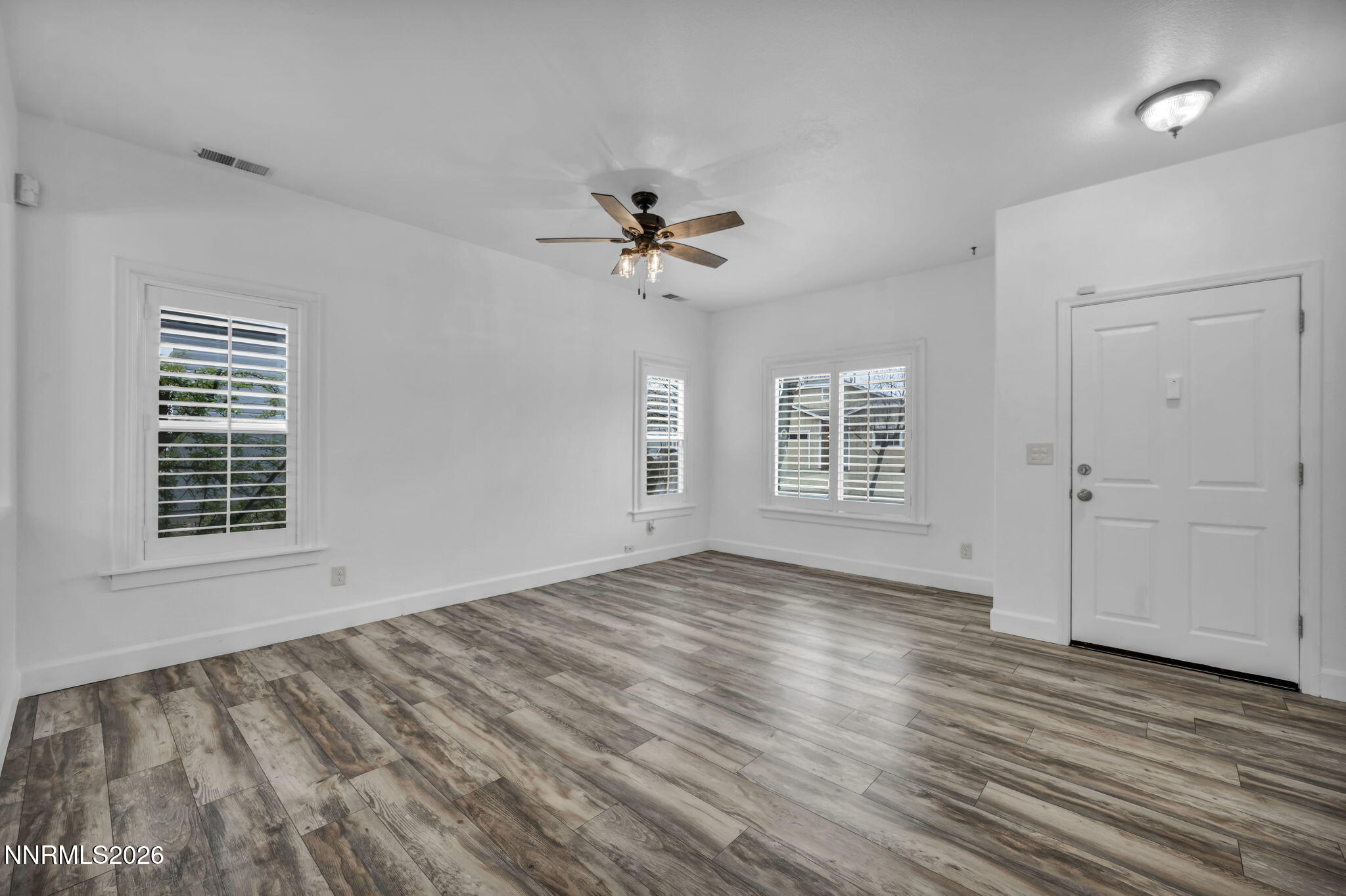 9470 Stoney Creek Way Reno, NV 89506 - Photo 16 of 49 16-web-or-mls-9470-stoney-creek-way