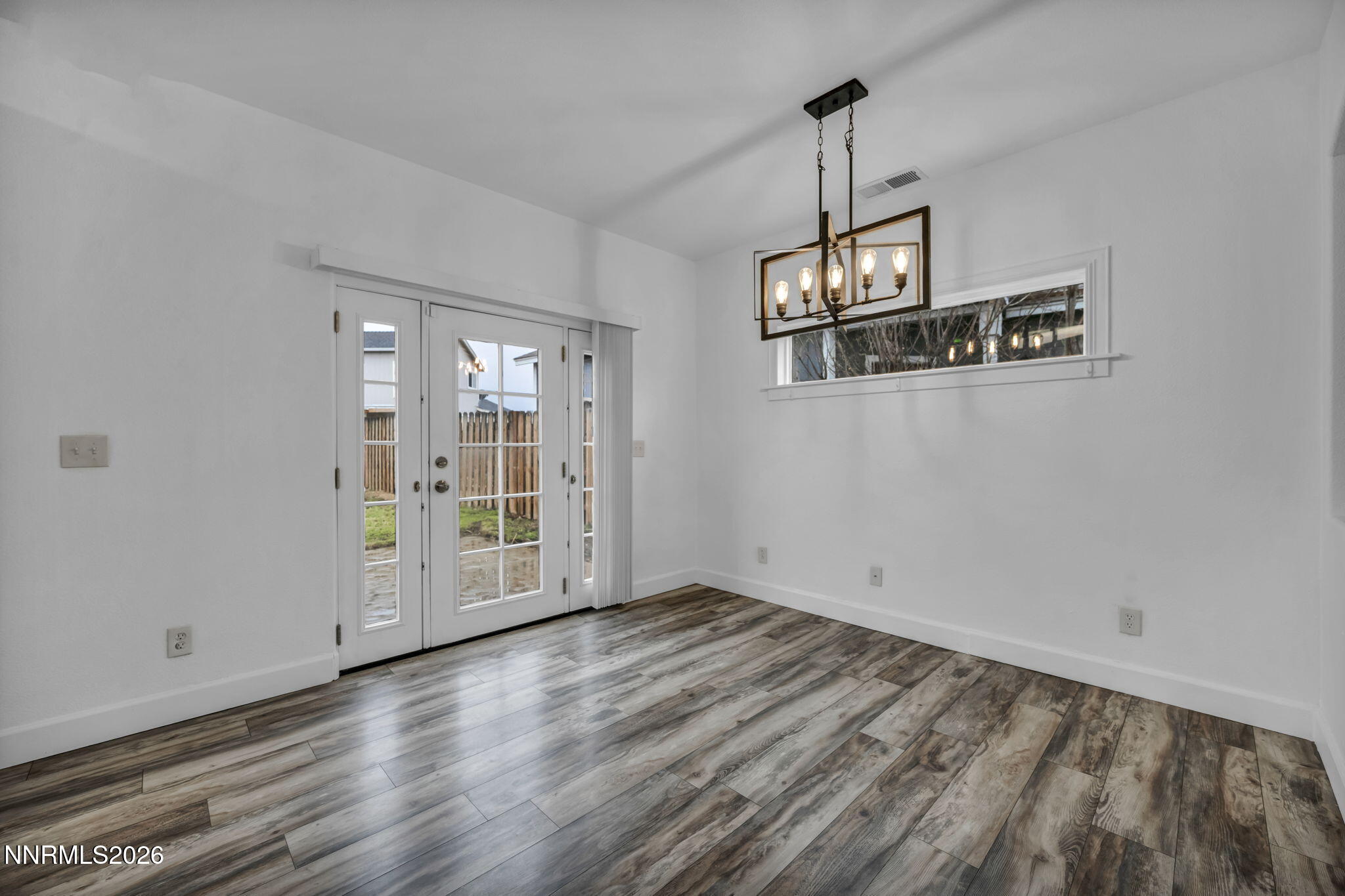 9470 Stoney Creek Way Reno, NV 89506 - Photo 19 of 49 19-web-or-mls-9470-stoney-creek-way