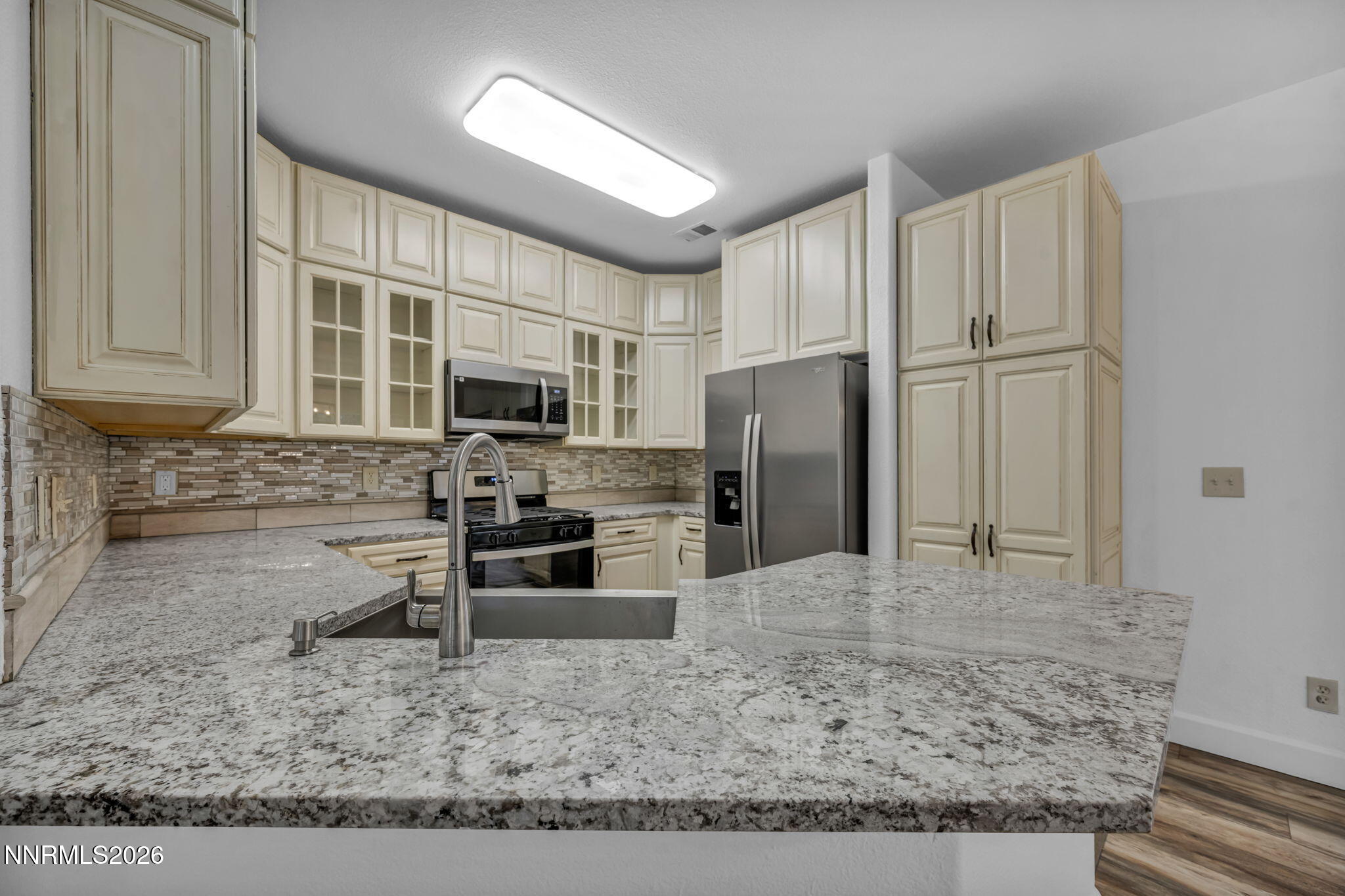 9470 Stoney Creek Way Reno, NV 89506 - Photo 23 of 49 23-web-or-mls-9470-stoney-creek-way