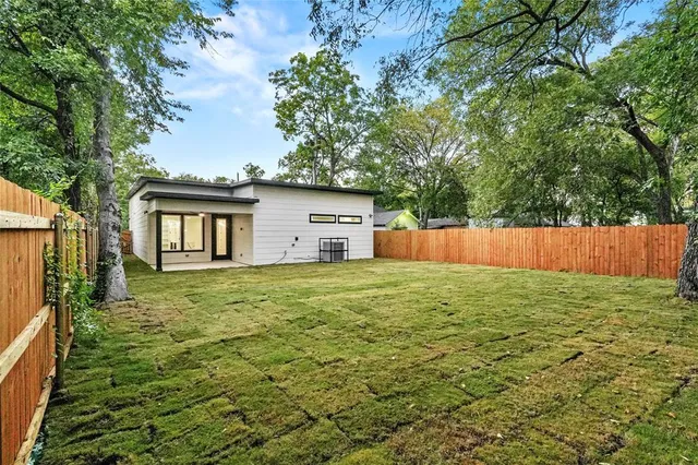 $405,000 | 2626 Southland Street, Dallas, TX 75215