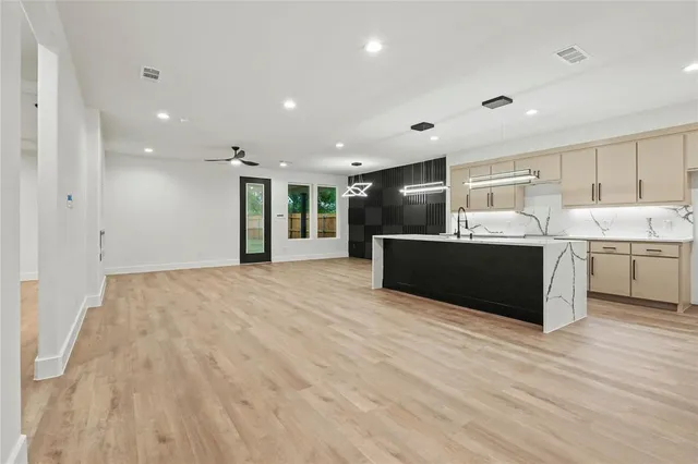 $405,000 | 2626 Southland Street, Dallas, TX 75215