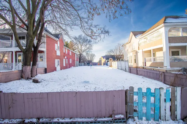 $105,000 | 3712 1st Avenue South, Minneapolis, MN 55409