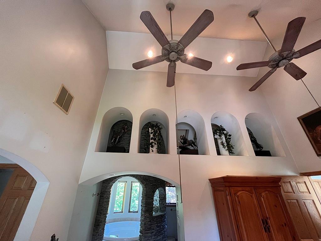 393 Heritage Run Road Indiana, PA 15701 - Photo 9 of 50 Cathedral Ceiling