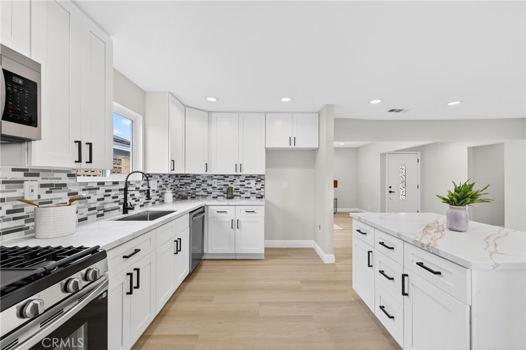 19209 Caney Avenue Carson, CA 90746 - Photo 12 of 58