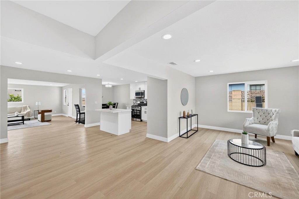 19209 Caney Avenue Carson, CA 90746 - Photo 4 of 58