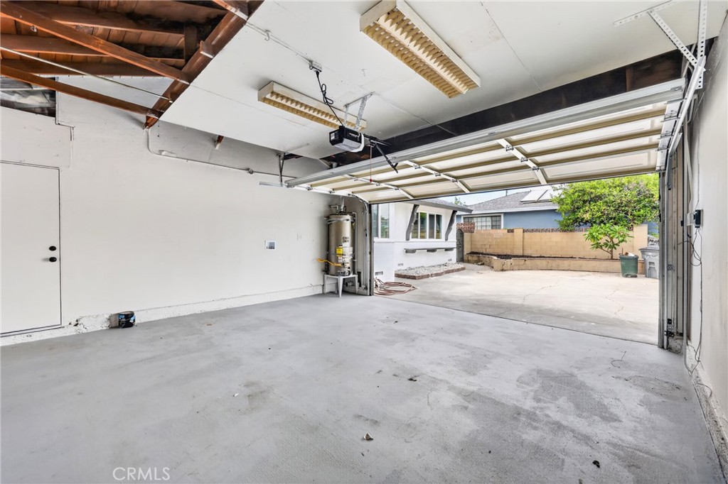 19209 Caney Avenue Carson, CA 90746 - Photo 47 of 58
