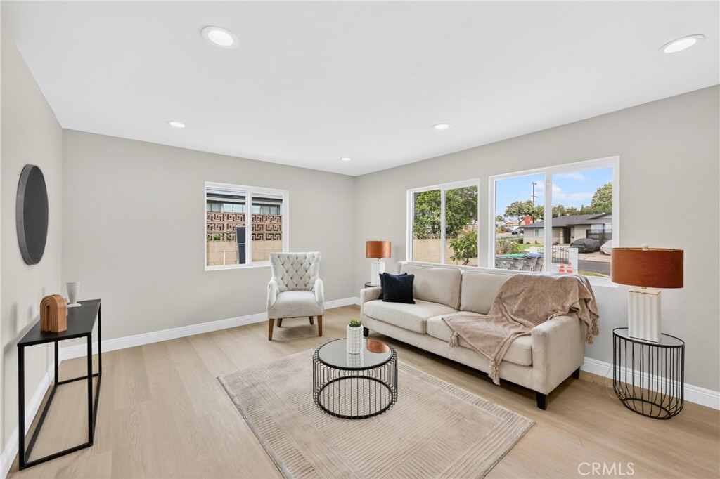 19209 Caney Avenue Carson, CA 90746 - Photo 6 of 58
