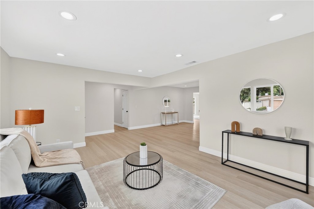 19209 Caney Avenue Carson, CA 90746 - Photo 7 of 58