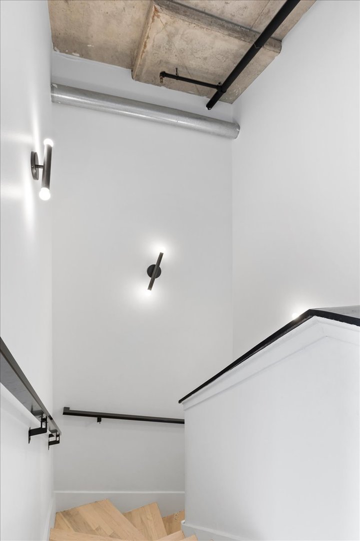 6 South Laflin Street, Unit 907 Chicago, IL 60607 - Photo 24 of 28