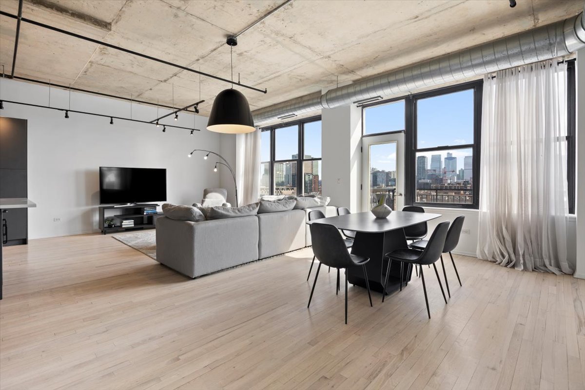 6 South Laflin Street, Unit 907 Chicago, IL 60607 - Photo 8 of 28