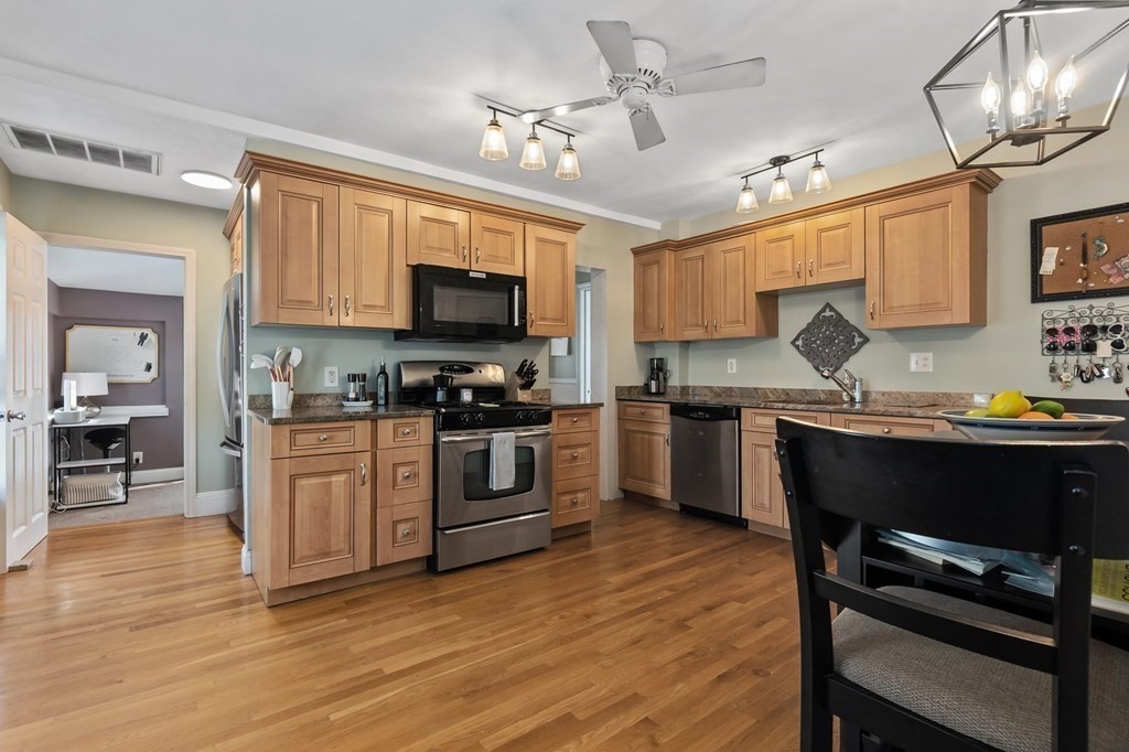 2 Pine Street, Unit 3 Stoneham, MA 02180 - Photo 12 of 35