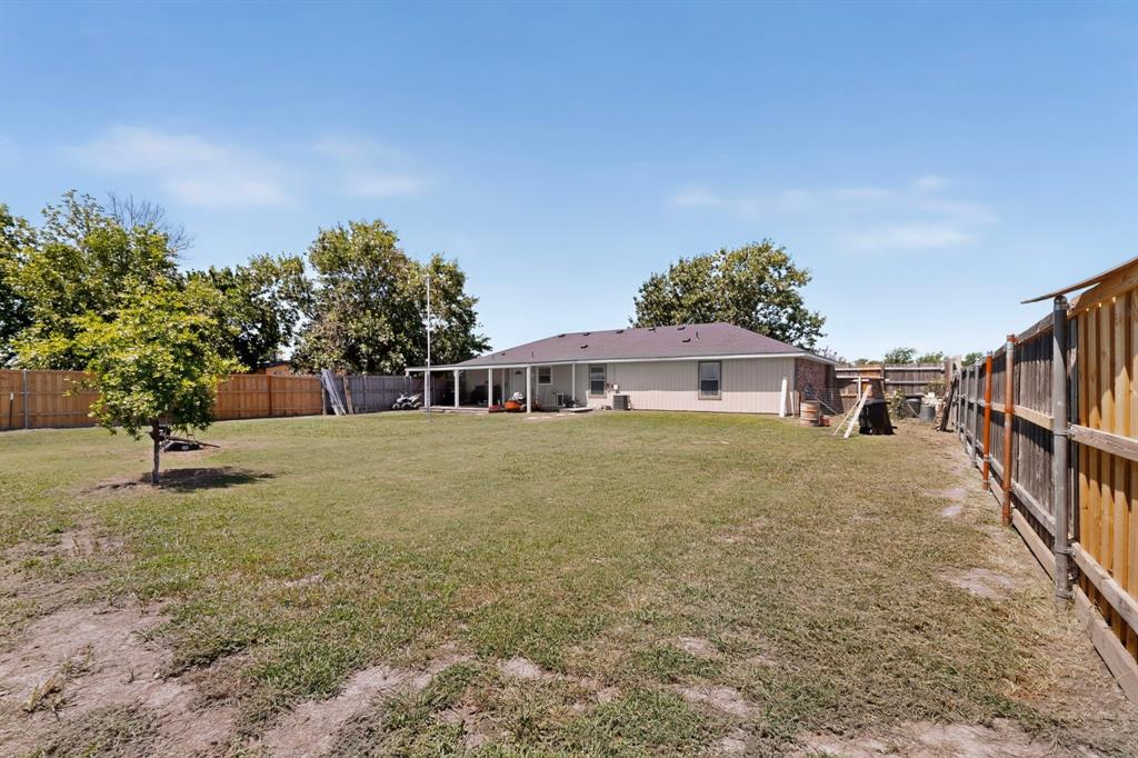 3671 Sundown Road Greenville, TX 75402 - Photo 32 of 40