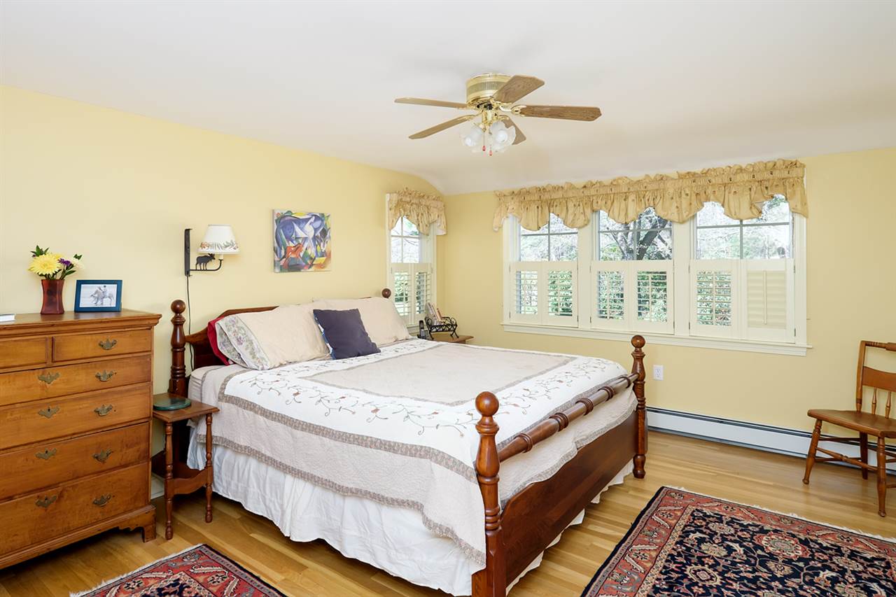 3 Woodland Road North Hampton, NH 03862 - Photo 17 of 40