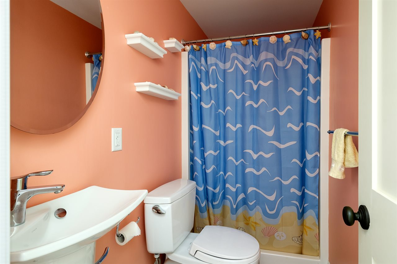3 Woodland Road North Hampton, NH 03862 - Photo 23 of 40