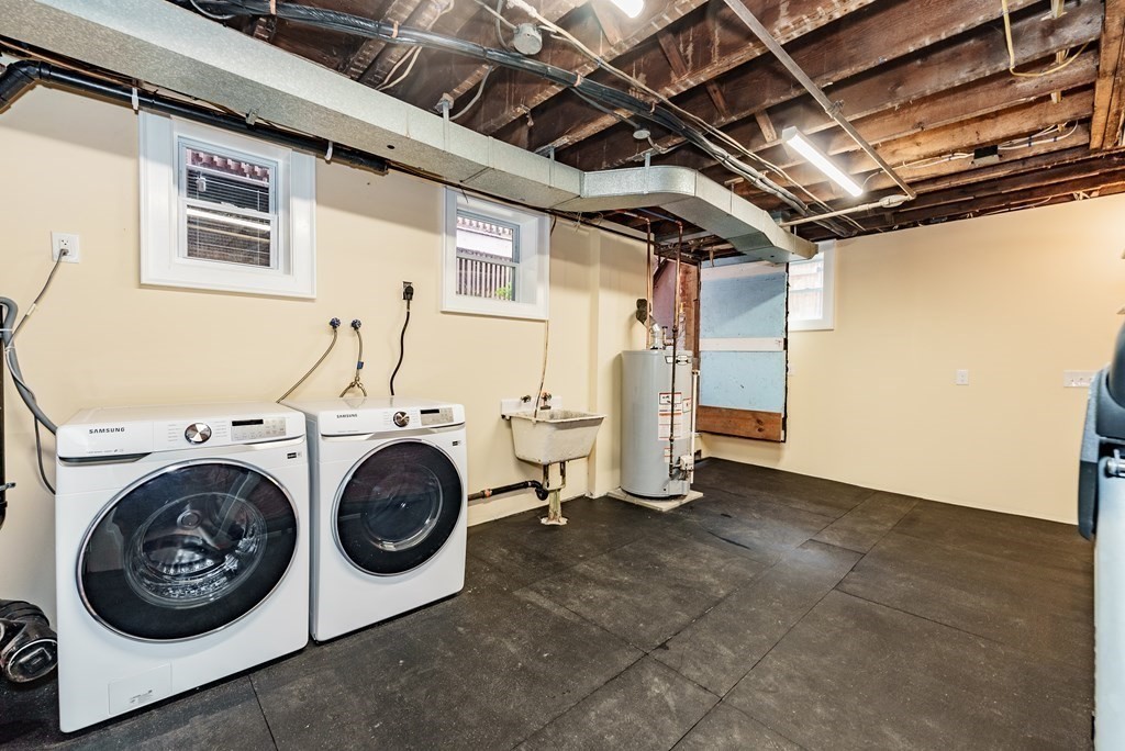 19 Mattoon Street Springfield, MA 01105 - Photo 39 of 42 a utility room with dryer and washer