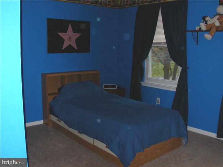 25 Basil Road Langhorne, PA 19047 - Photo 22 of 24 Bedroom 3