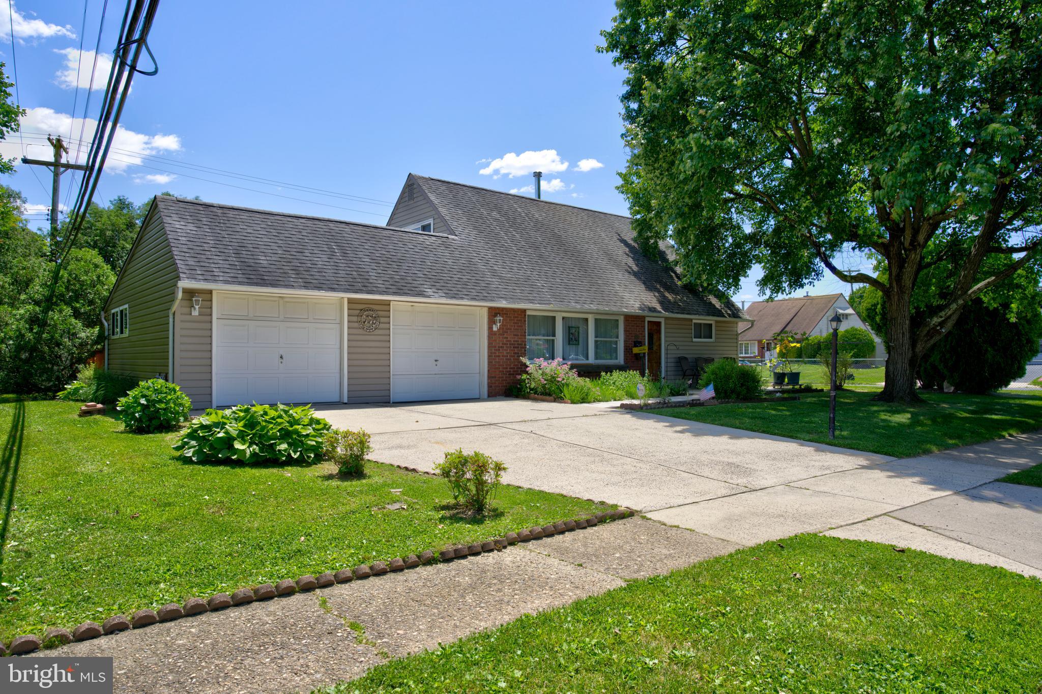 2 Cameo Road Levittown, PA 19057 - Photo 3 of 23 Front Exterior