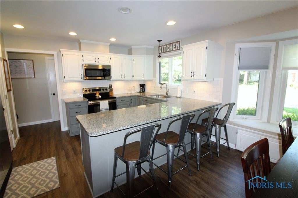 7139 Tottenham Road Toledo, OH 43617 - Photo 11 of 35 Photo 11