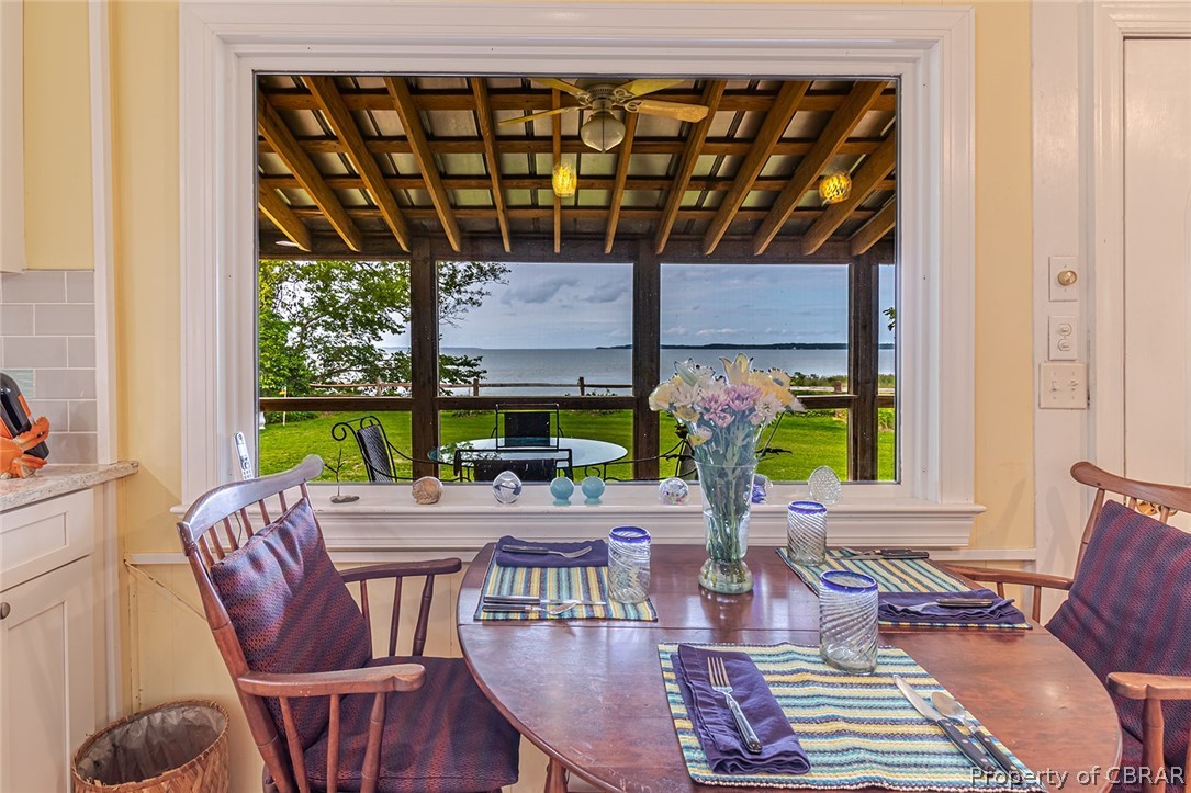 263 Whiting Cove Road Locust Hill, VA 23092 - Photo 4 of 41 Gallery Image 4