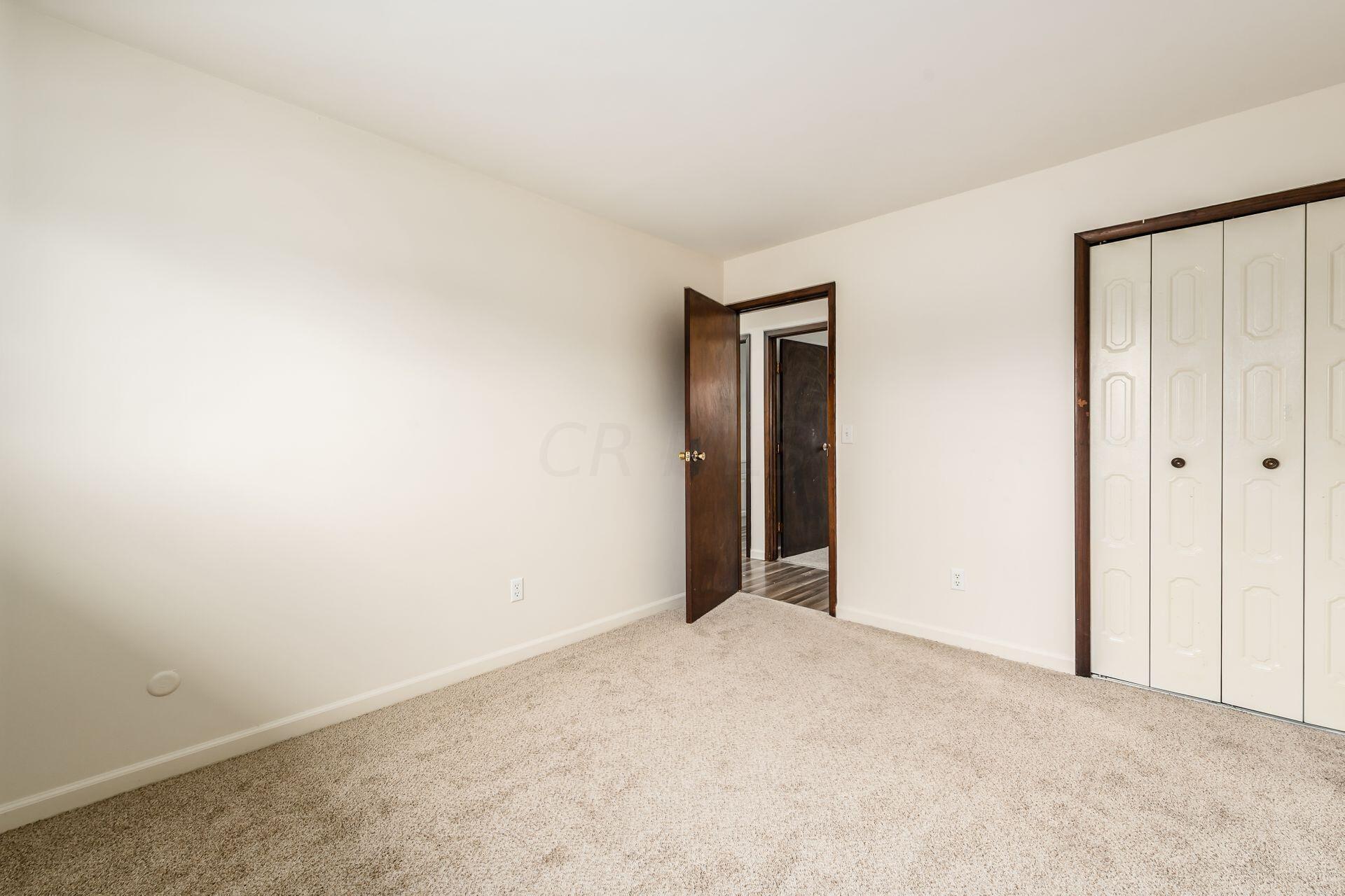 5301 Refugee Road Columbus, OH 43232 - Photo 13 of 24 Bedroom 2