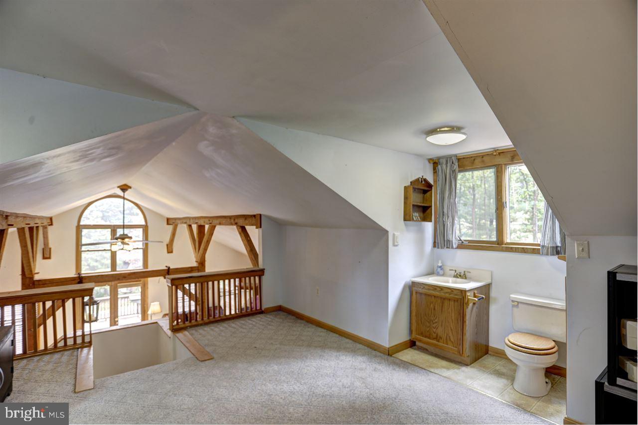 101 Small Valley Road Halifax, PA 17032 - Photo 6 of 24