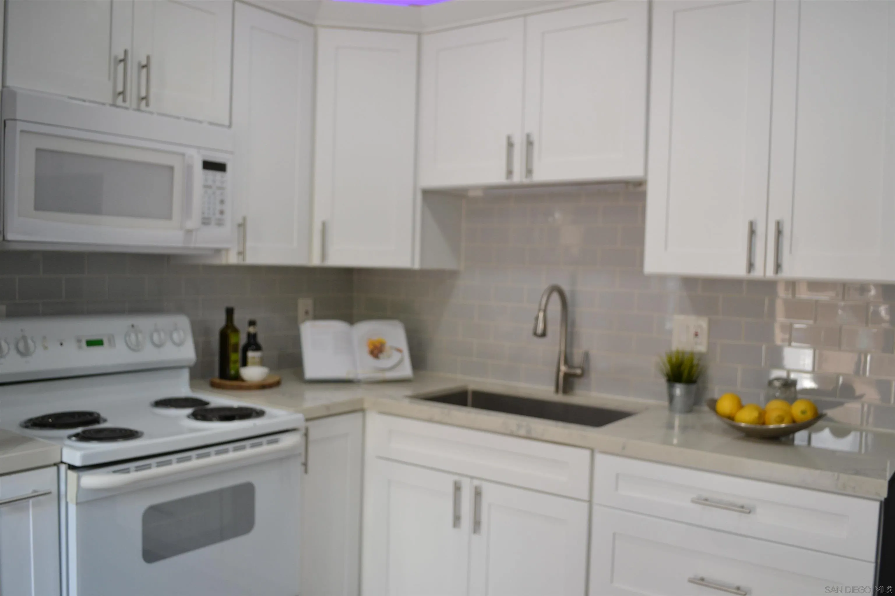 10235 Madrid Way, Unit 149 Spring Valley, CA 91977 - Photo 3 of 12