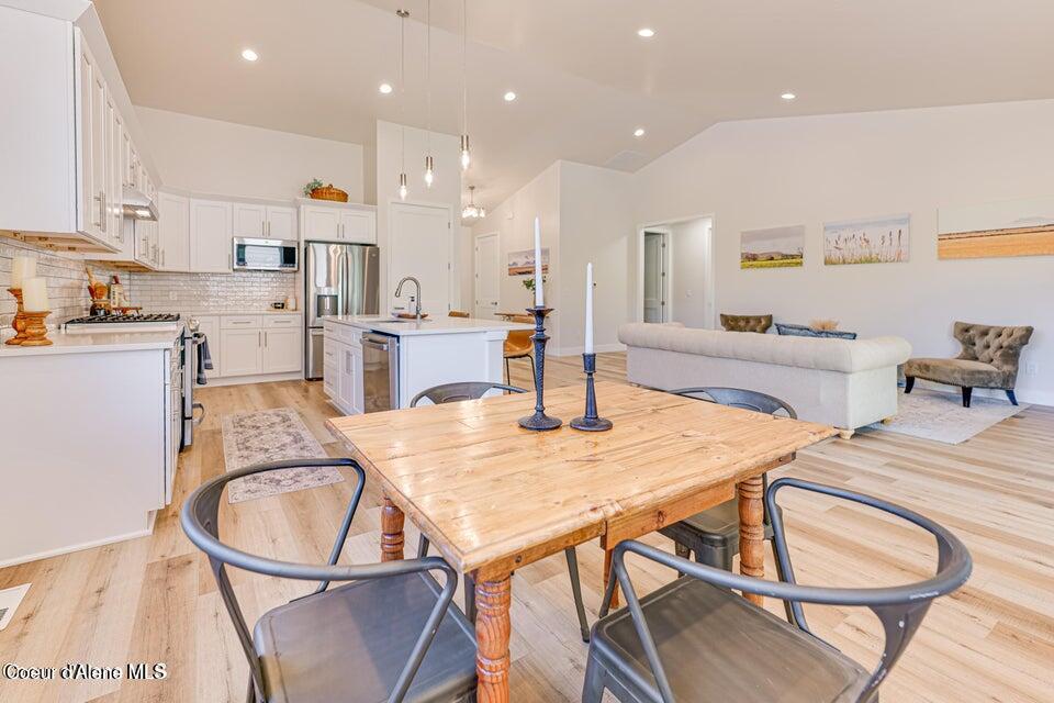 899 Main Street Kellogg, ID 83837 - Photo 17 of 21 Great Room and Kitchen 2