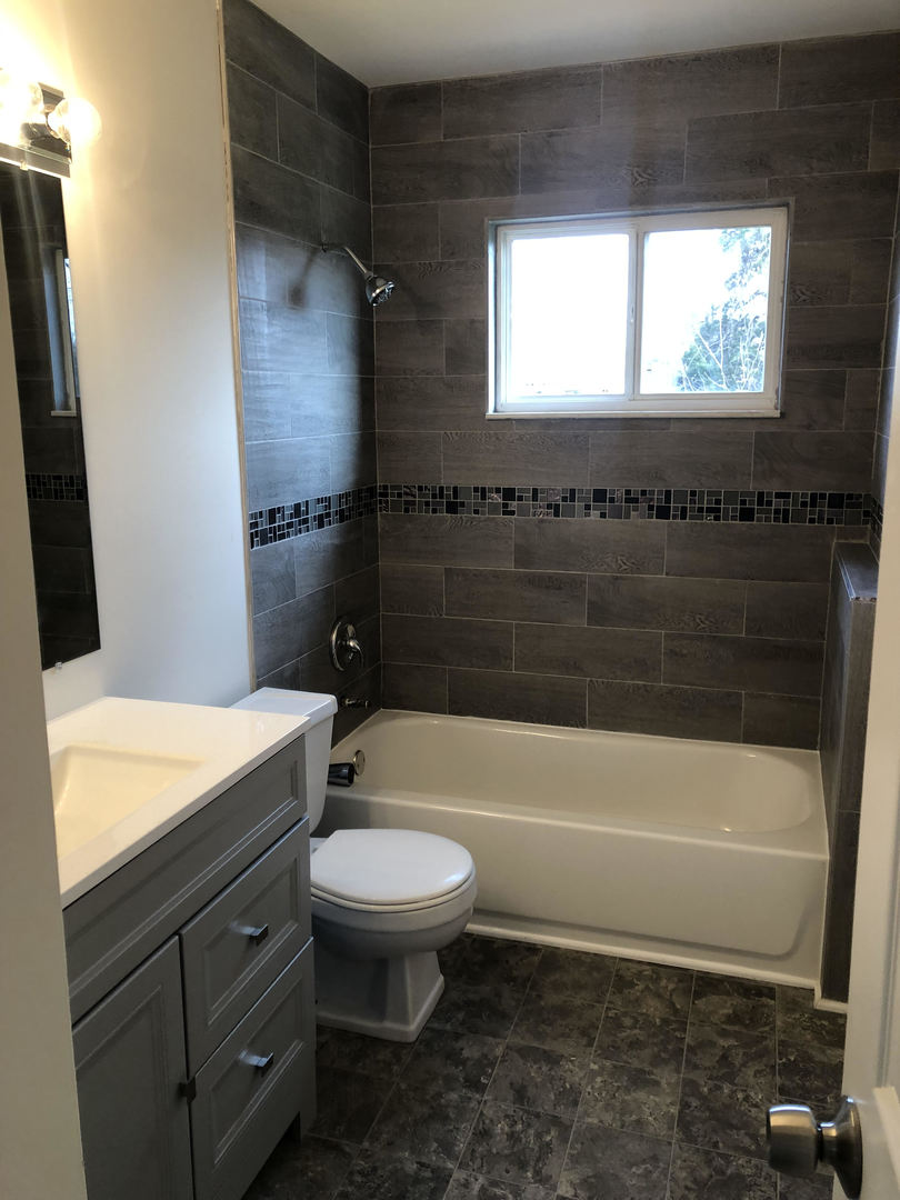 349 Rockhurst Road Bolingbrook, IL 60440 - Photo 8 of 13