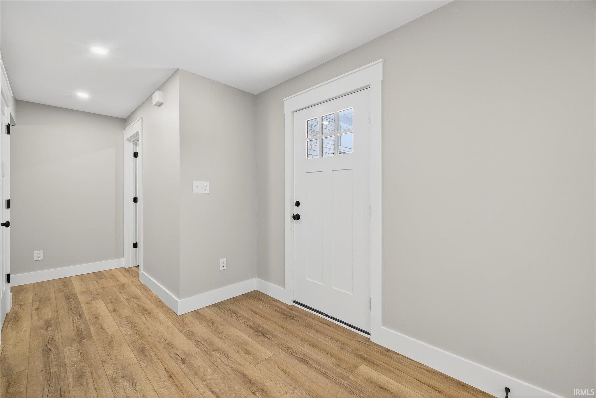 3633 East 3rd Street Bloomington, IN 47401 - Photo 3 of 36