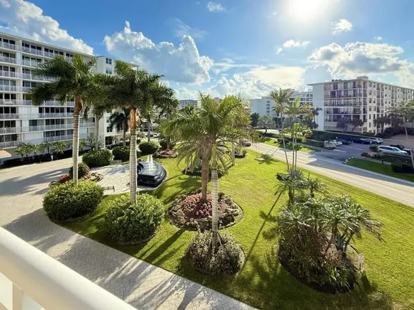 $4,850 | 3546 South Ocean Boulevard, Unit 519, South Palm Beach, FL 33480