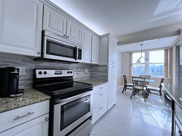 $4,850 | 3546 South Ocean Boulevard, Unit 519, South Palm Beach, FL 33480
