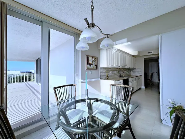 $4,850 | 3546 South Ocean Boulevard, Unit 519, South Palm Beach, FL 33480