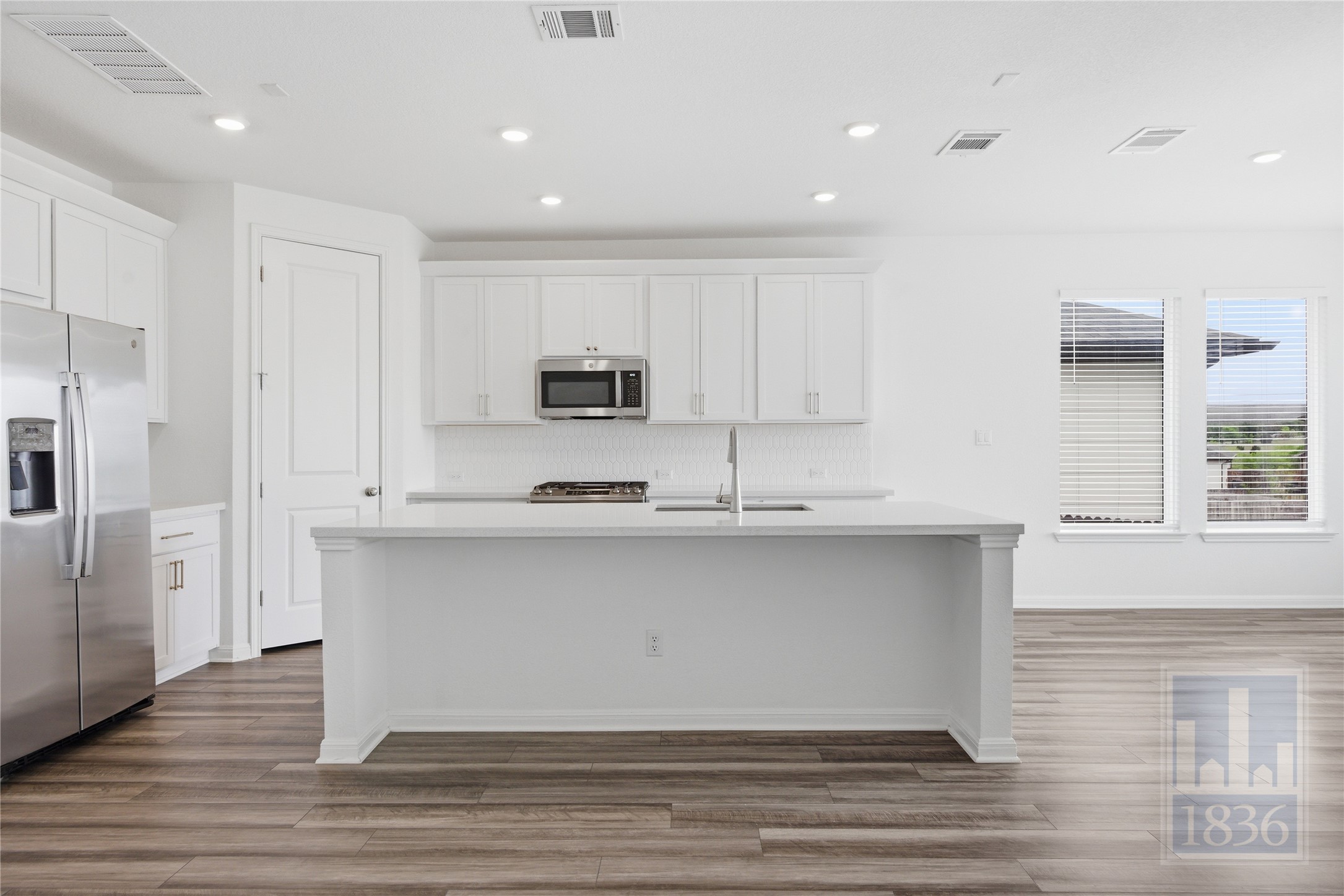 12713 Brave Tenderfoot Trail Buda, TX 78610 - Photo 5 of 33