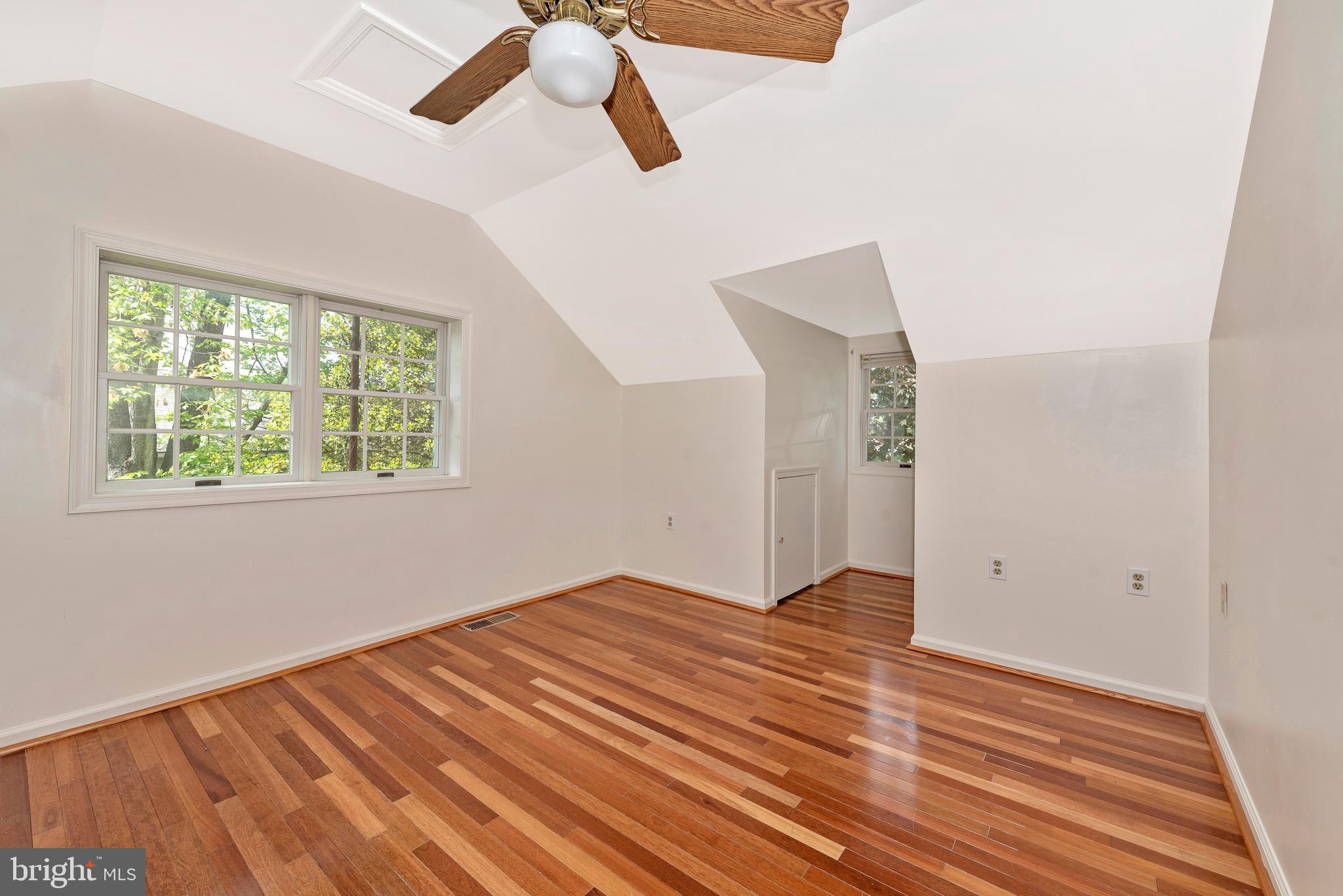 7832 Rocky Springs Road Frederick, MD 21702 - Photo 22 of 41 Spacious second upper level bedroom.