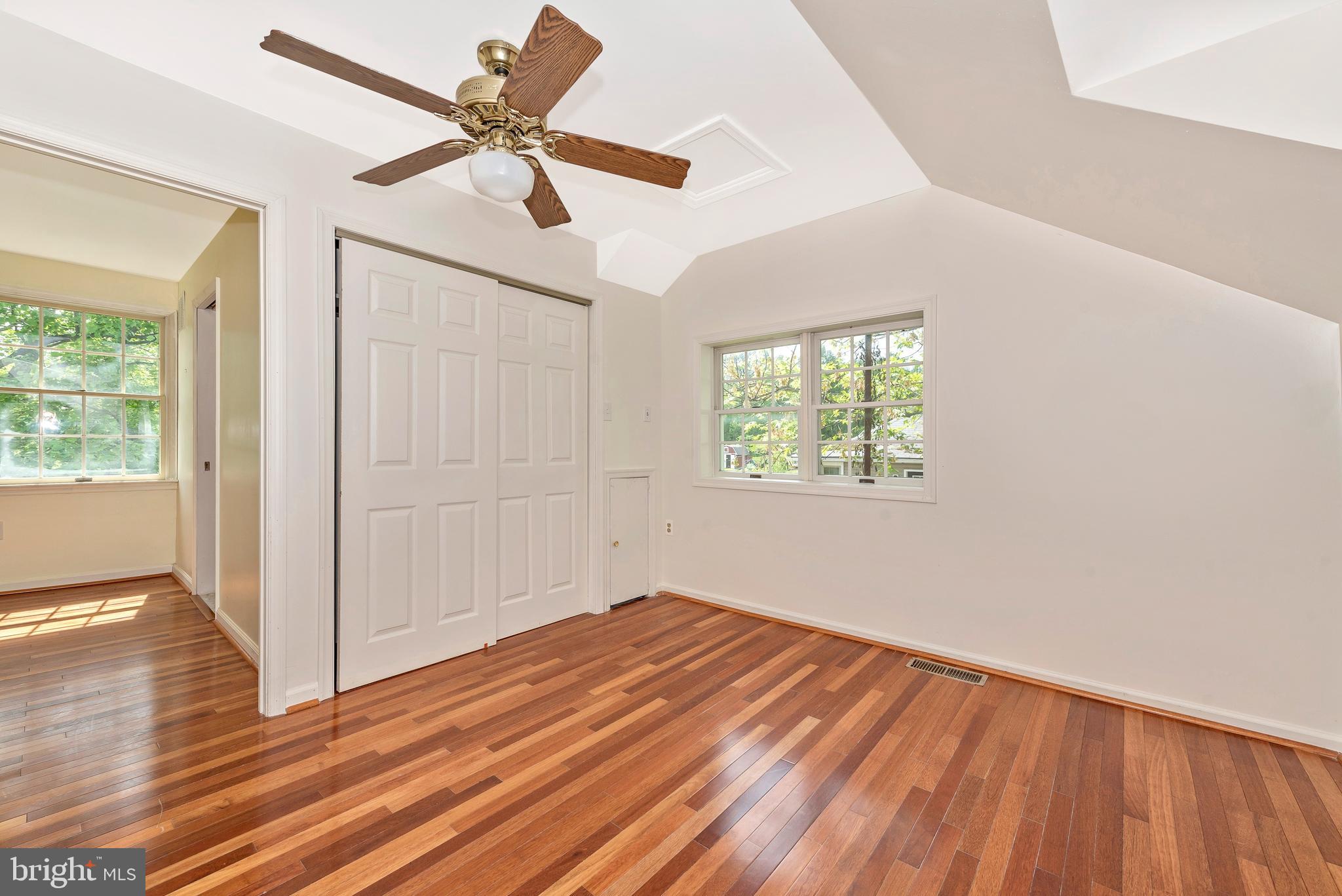 7832 Rocky Springs Road Frederick, MD 21702 - Photo 23 of 41 Spacious second upper level bedroom.
