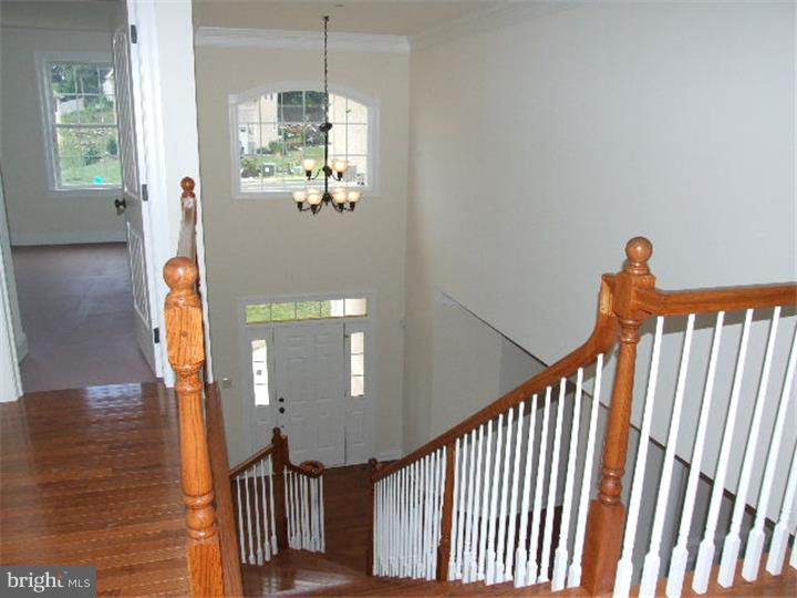 140 North Hillcrest Road Springfield, PA 19064 - Photo 10 of 13 Foyer