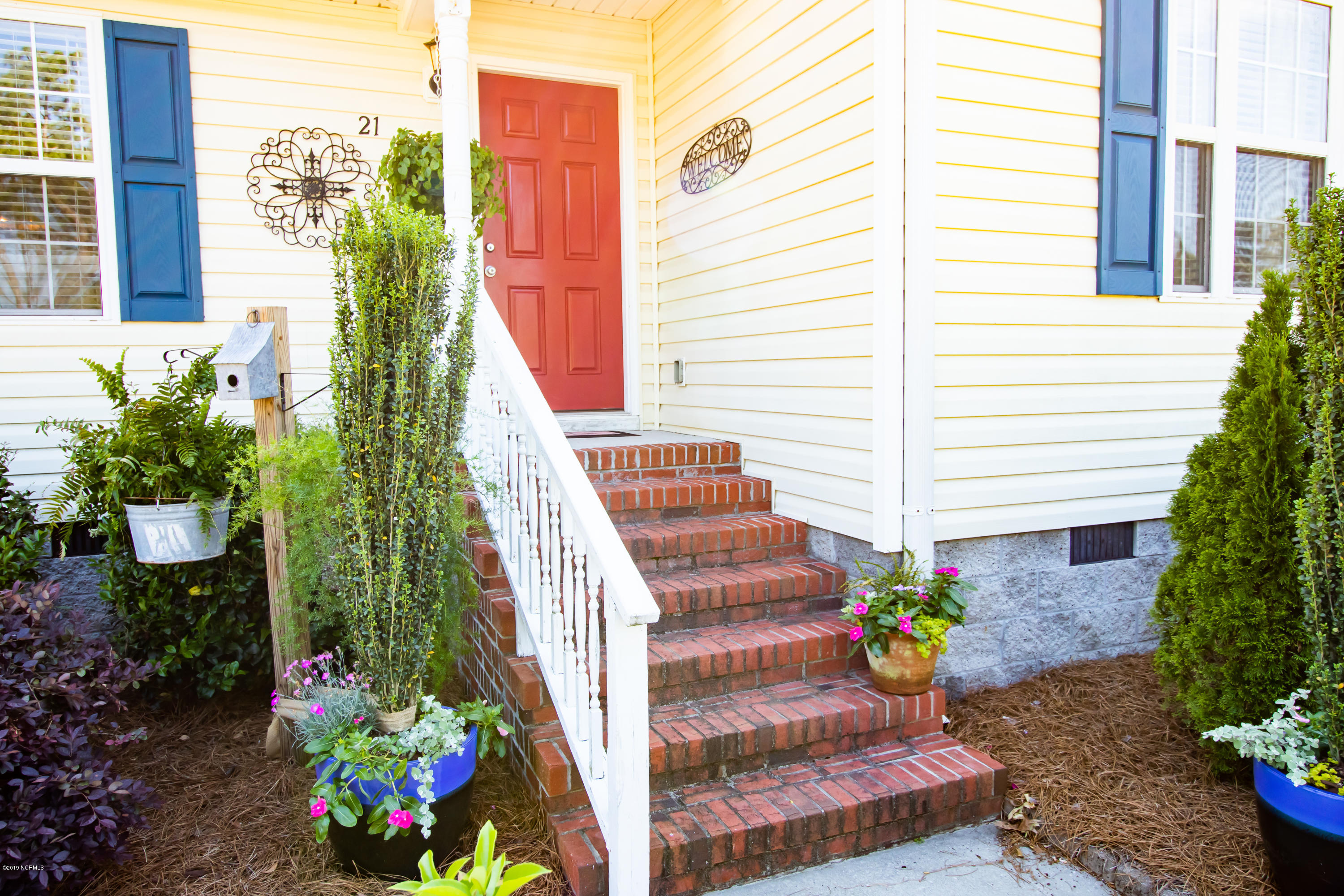 21 Cedar Road Southport, NC 28461 - Photo 6 of 37 21 Cedar Rd-3