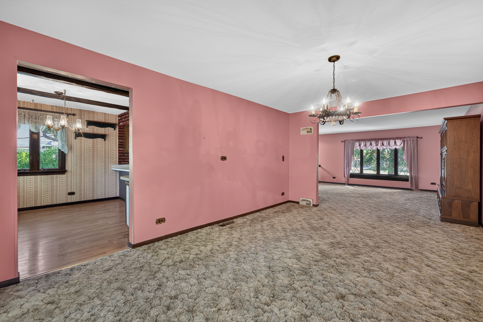 4N326 Wiant Road West Chicago, IL 60185 - Photo 9 of 47