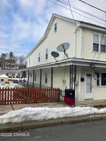 $79,900 | 223 Penn Street, Tamaqua, PA 18252