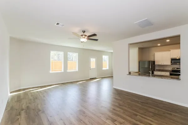 $2,199 | 8204 Sunberry Shadow Drive, Houston, TX 77016