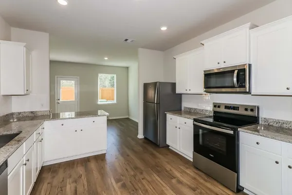 $2,199 | 8204 Sunberry Shadow Drive, Houston, TX 77016