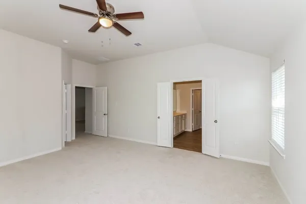 $2,199 | 8204 Sunberry Shadow Drive, Houston, TX 77016