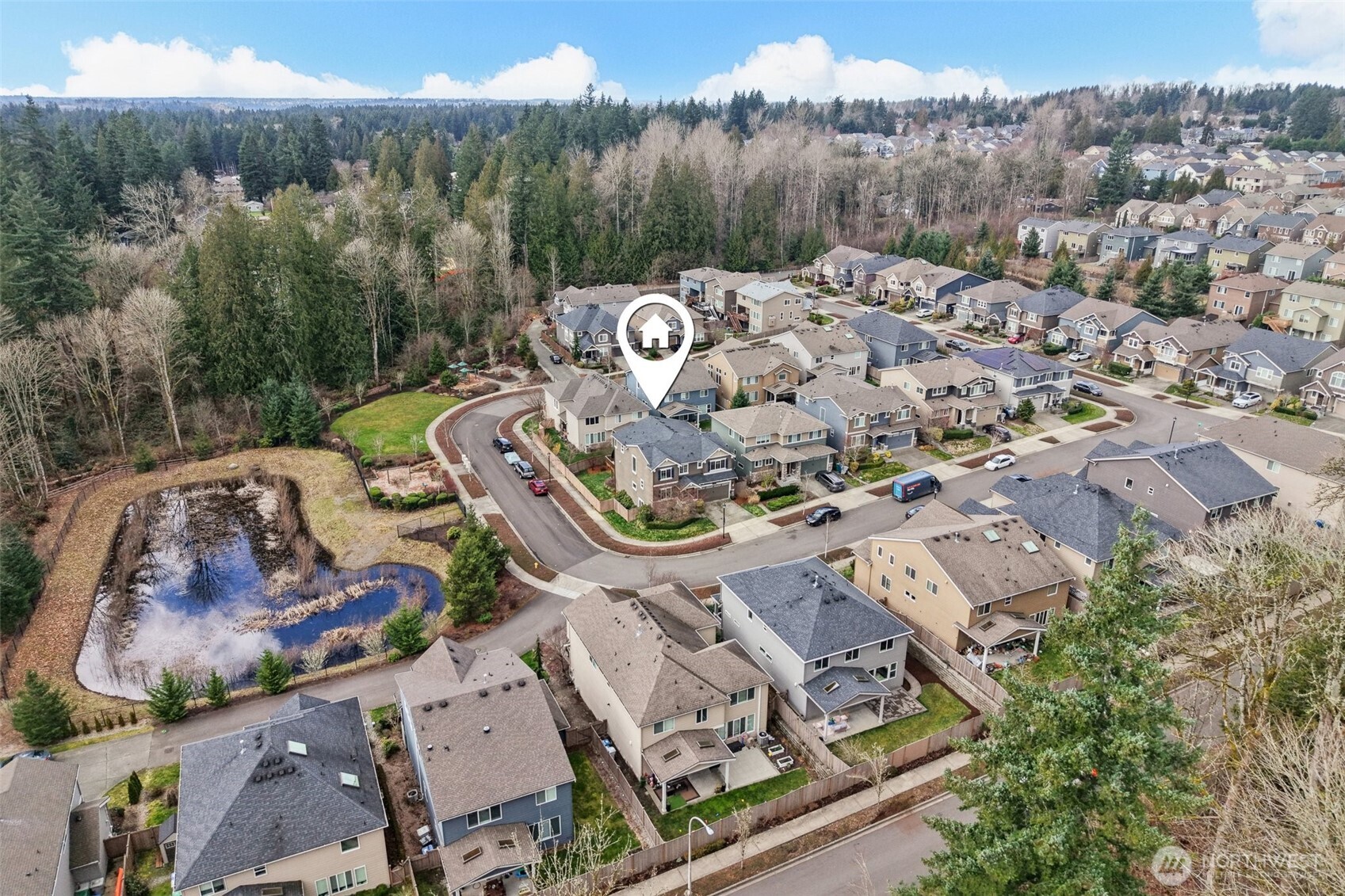14025 163rd Place Southeast Renton, WA 98059 - Photo 32 of 33 an aerial view of multiple house