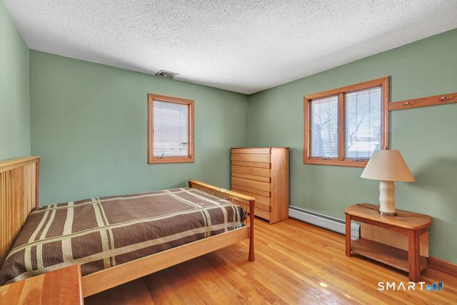 35 Rustown Drive Stratford, CT 06614 - Photo 21 of 33