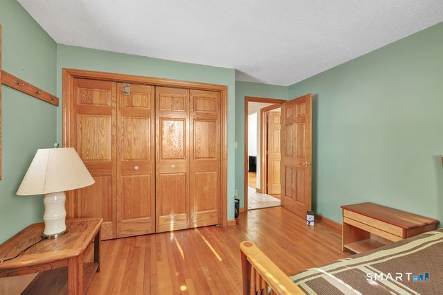 35 Rustown Drive Stratford, CT 06614 - Photo 22 of 33