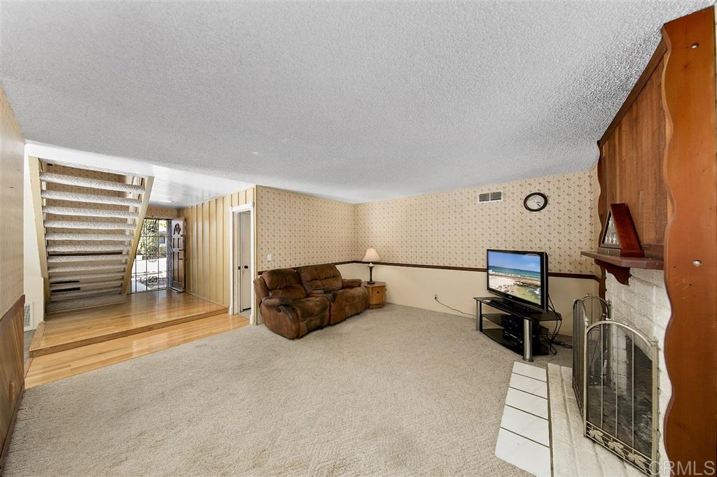 12445 Robison Boulevard Poway, CA 92064 - Photo 8 of 24 Gallery Image 8